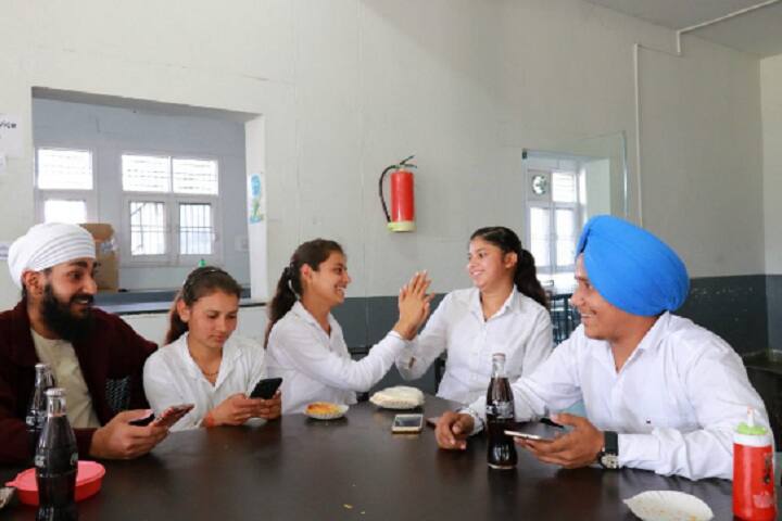cafeteria